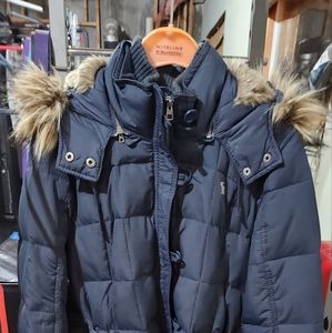 Abrechiombe and Fitch women's jacket with fur hood